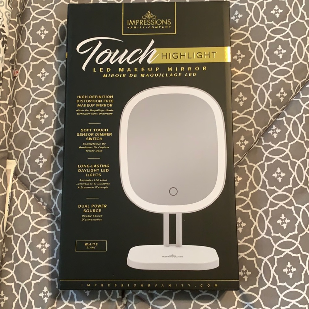Impressions Vanity Touch LED Makeup Mirror NIB
